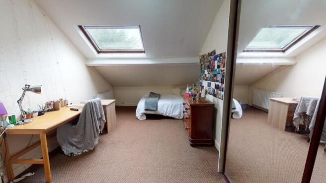 8 bed Terraced to rent Image 5