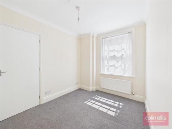 2 bed Semi-Detached for sale Image 9