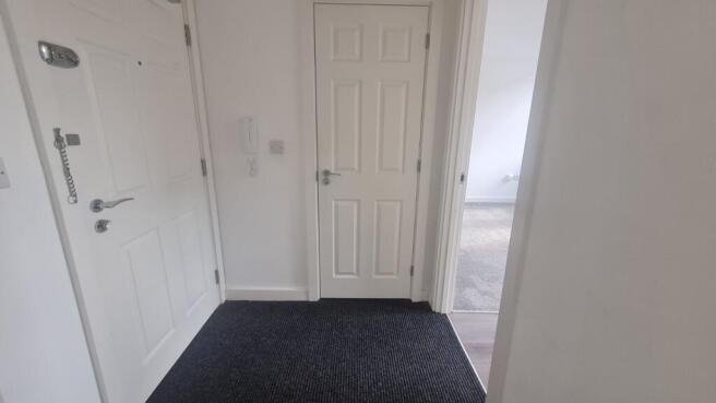 1 bed Flat to rent Image 4