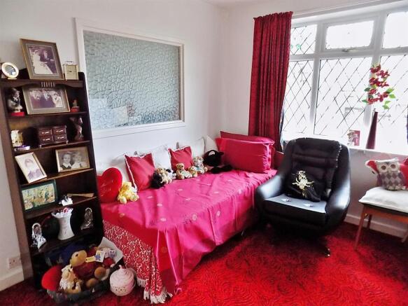 Dining Room/Bedroom