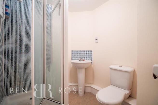 Master Ensuite