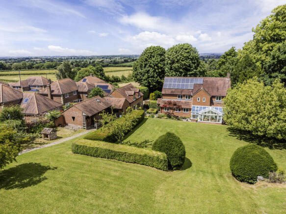 73798thepinkhousepyelane61low