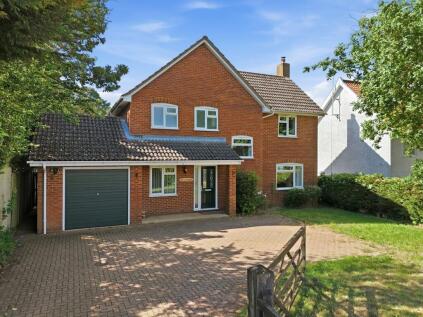 Main Road, Martlesham, IP12