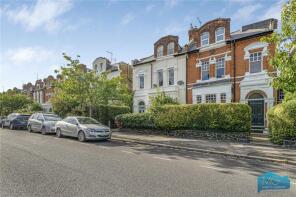 42, Cecile Park, Hornsey, London N8 9AS