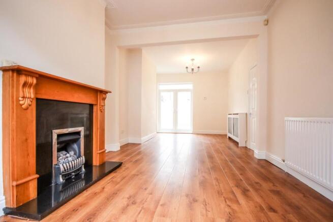 Living Room/ Dining Area
