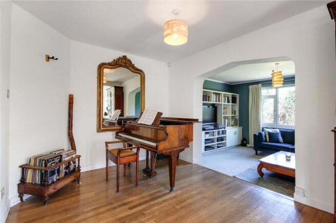 Cranmer Road, Riverhead, Sevenoaks, Kent, TN13 photo 4