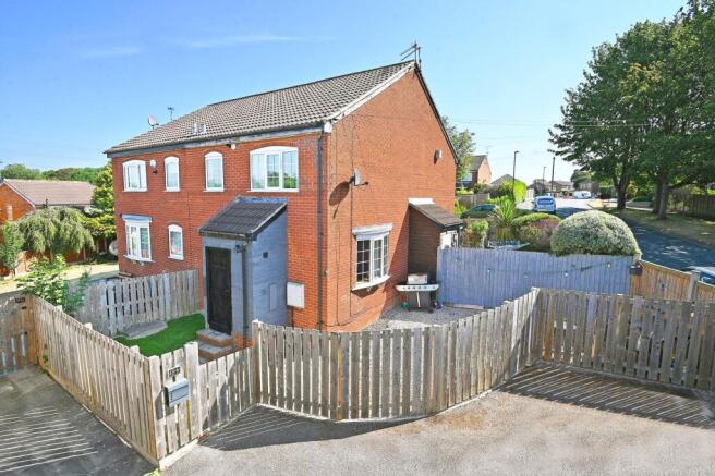 1 bed Terraced for sale in harrogate