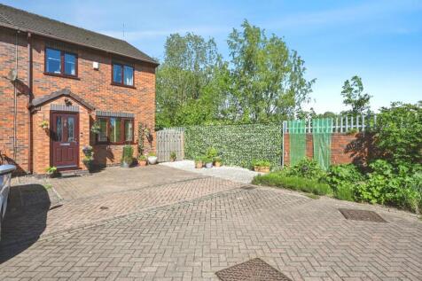 Farmside Close, Bewsey, Warrington, Cheshire, WA5