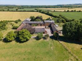 Valley Farm, Langdon Lane, Radway CV35 0UJ