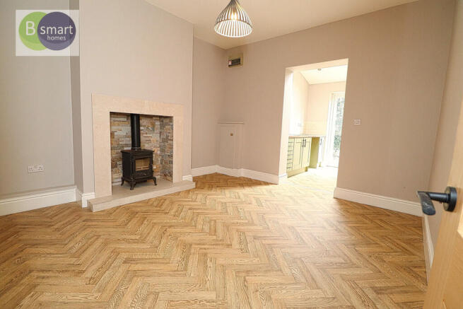 2 bed Terraced for sale Image 2