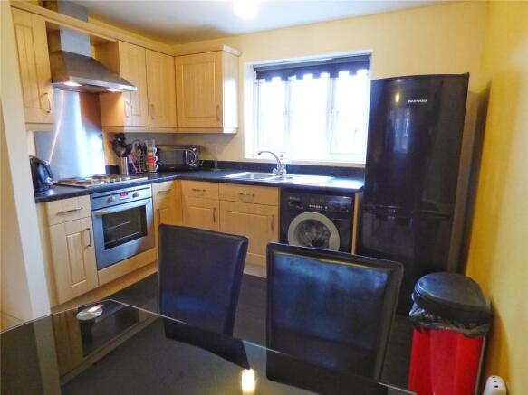 Kitchen/ Dining Room