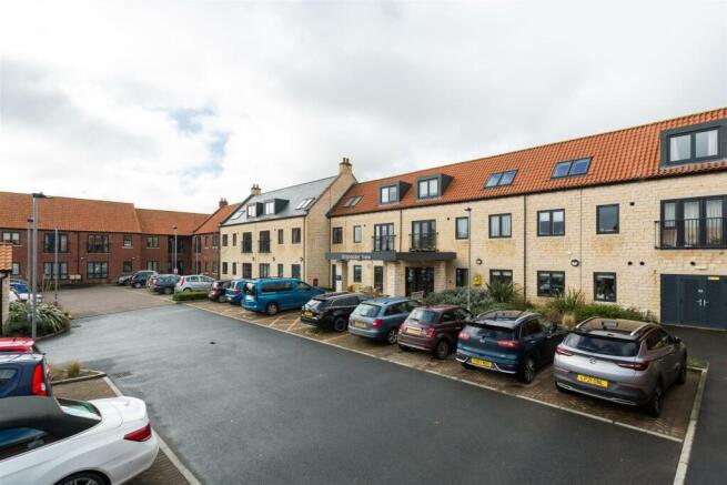 29 Bransdale View-01.jpg
