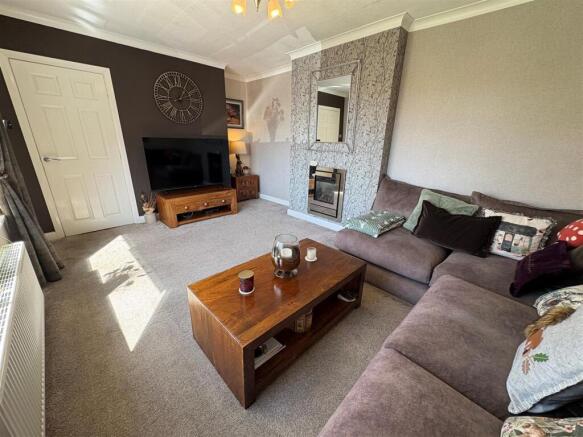 2 bed Detached Bungalow for sale Image 11