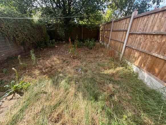 4 bed Terraced for sale Image 11