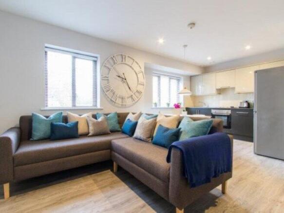 victoria-court-mews-ls6-1pd-1059803