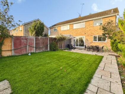 Kingfisher Drive, Woodley, Reading