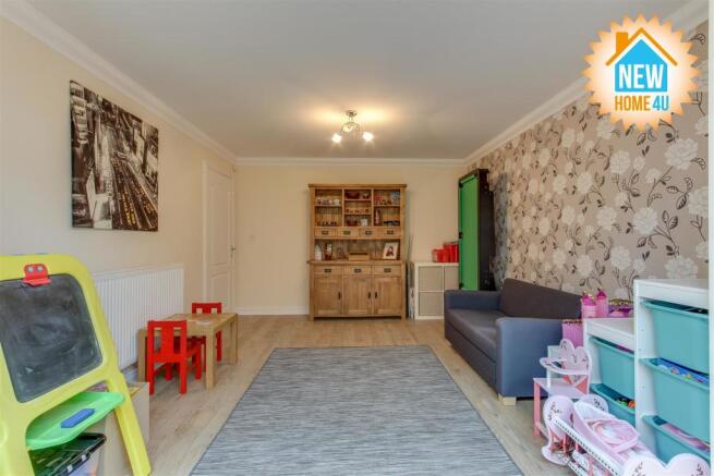 SITTING ROOM: