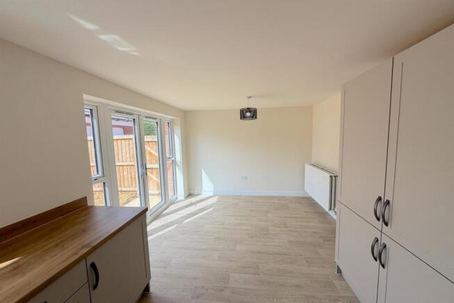 Kitchen 3rd.jpg