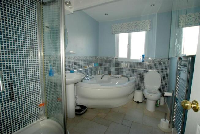 Photo 13