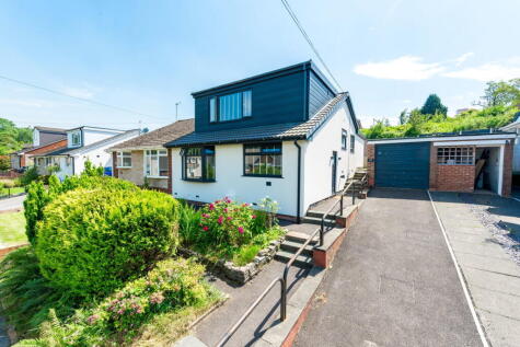 Whitecroft Drive, Bury, BL8 2TN