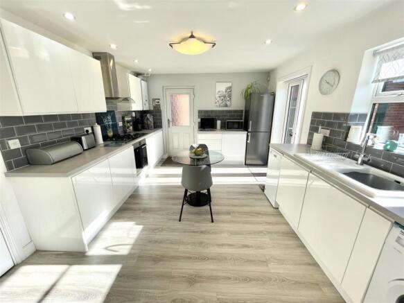 REFITTED OPEN PLAN KITCHEN/DINER :