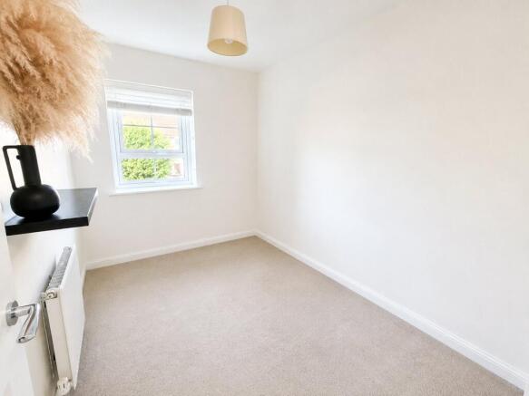 3 bed Semi-Detached for sale Image 12