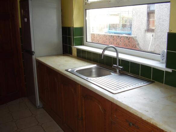 Kitchen (2)