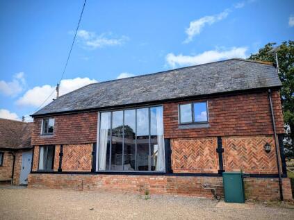 Plumtree Road, Hawkenbury, Kent, TN27 9PD