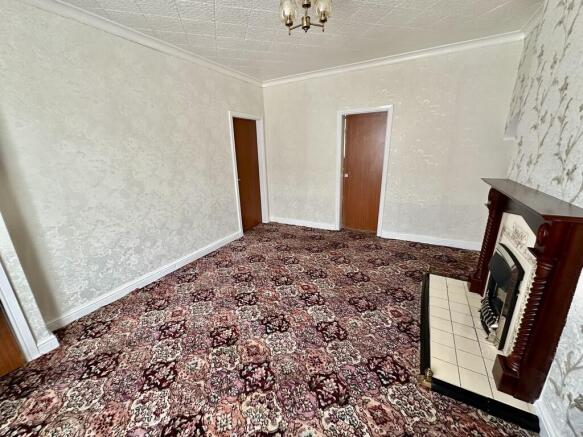 3 bed Terraced for sale Image 8