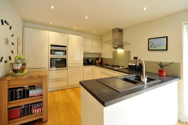 Alternative Kitchen