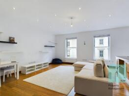 Flat B, 22, Museum Street, London WC1A 1JN