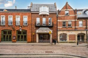 11, 25 Southbrook House, Bartholomew Street, Newbury RG14 5LL