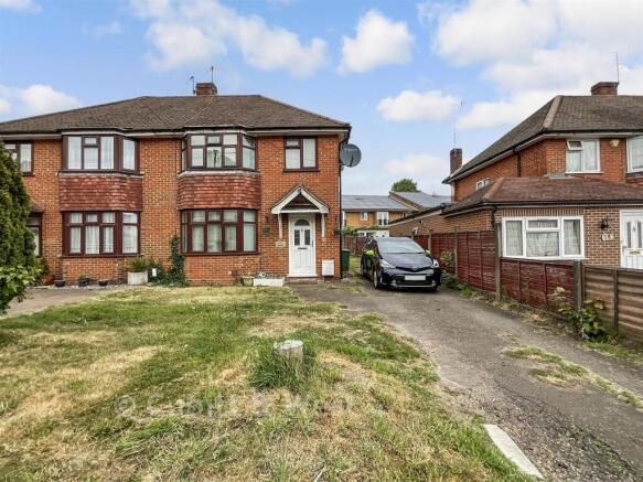 3-bed semi-detached on North Street, Redhill, Surrey, £400,000