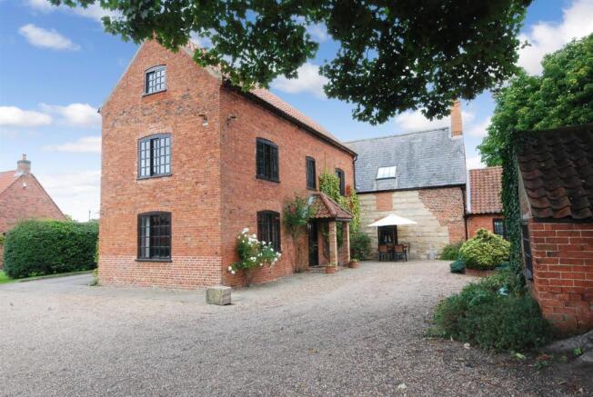 REAR VIEW OF PROPERTY