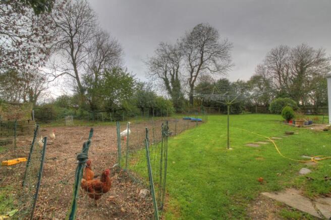 20 - Back Garden