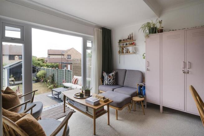 3 bed Semi-Detached for sale Image 4