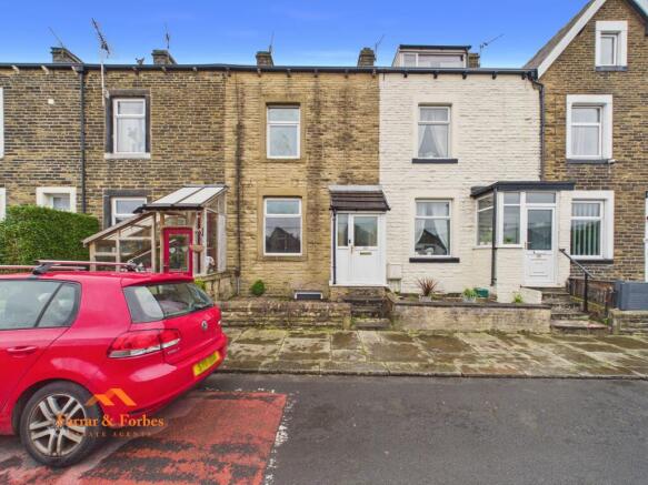 4 bed Terraced for sale Image 4