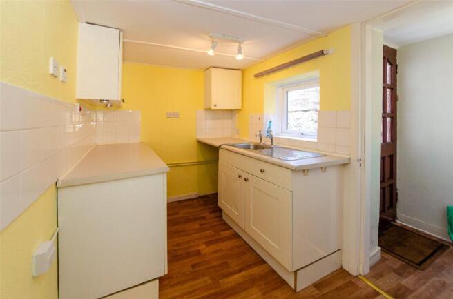 Brookes Street, Llandudno, Conwy, LL30 photo 4