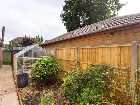 Garden/greenhouse area
