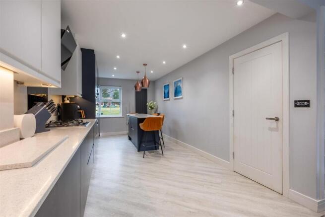 25 Boundary Lane 10.jpg
