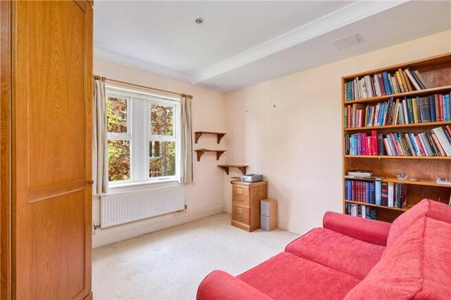 2 bed Apartment for sale Image 9