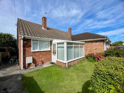 Fairways Close, Berrow, Burnham-on-Sea, Somerset, TA8