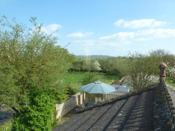 Photo 29