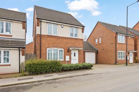 Carr House Road, Hyde Park, Doncaster, South Yorkshire, DN4 5ER