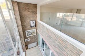 Flat 1, St Regis Heights, Firecrest Drive, London NW3 7NE