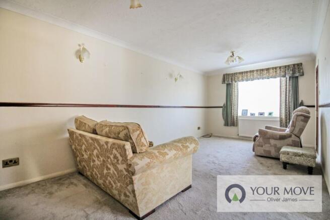 Sitting / Dining Room