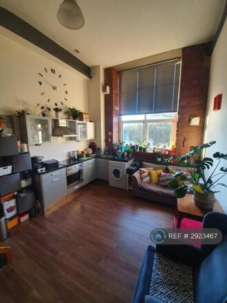 Living Room/Kitchen