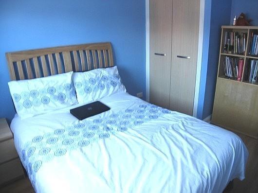 BEDROOM 02 B