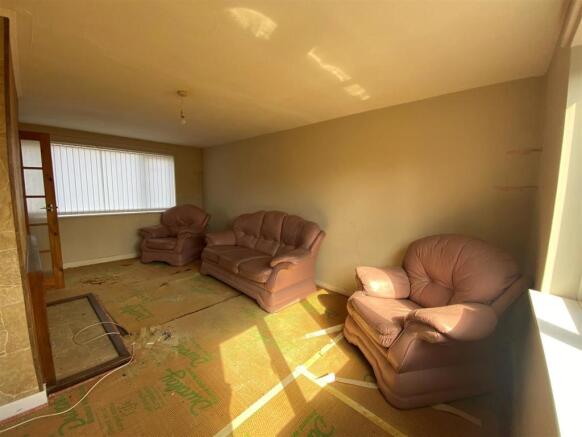 livingroom2.jpg