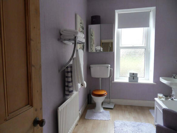 Photo 9